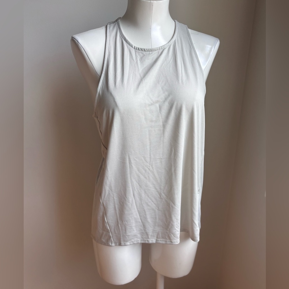 H&M Women's White Sleeveless athletic Top